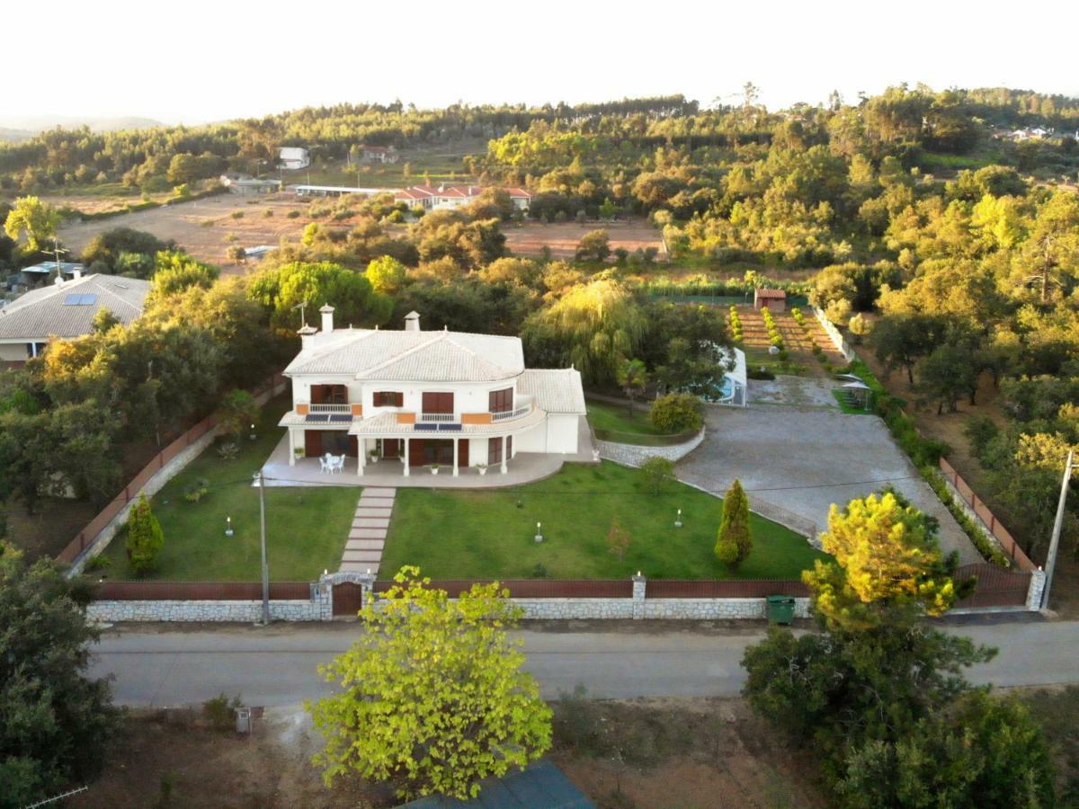 Casa Do Casalinho Villa Avelar Bagian luar foto